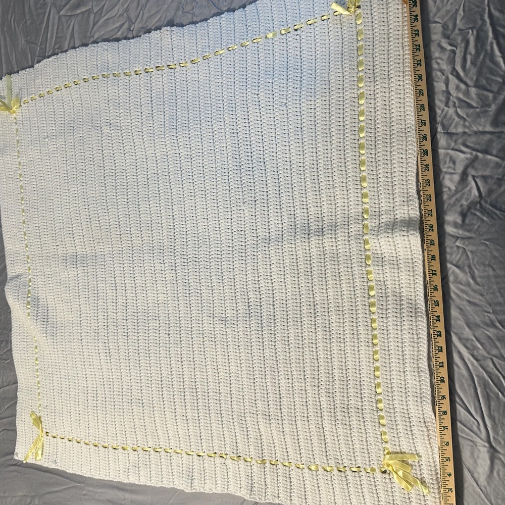 White and Yellow Ribboned Knitted Baby Blanket